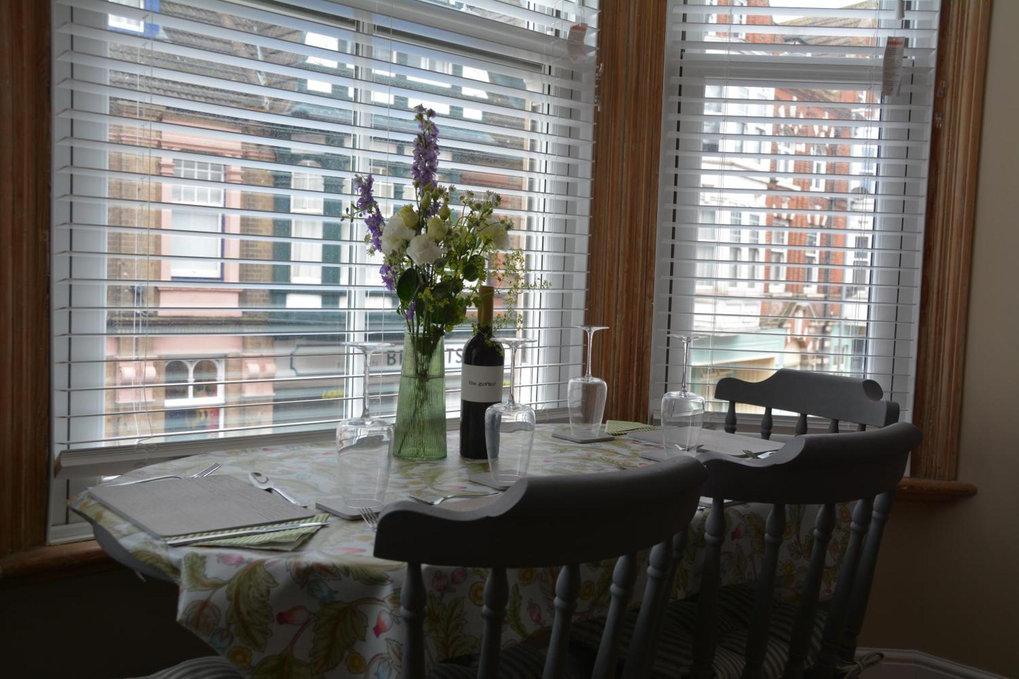The Fabulous Number Two Apartment A Cosy Coastal Getaway Cromer Kültér fotó